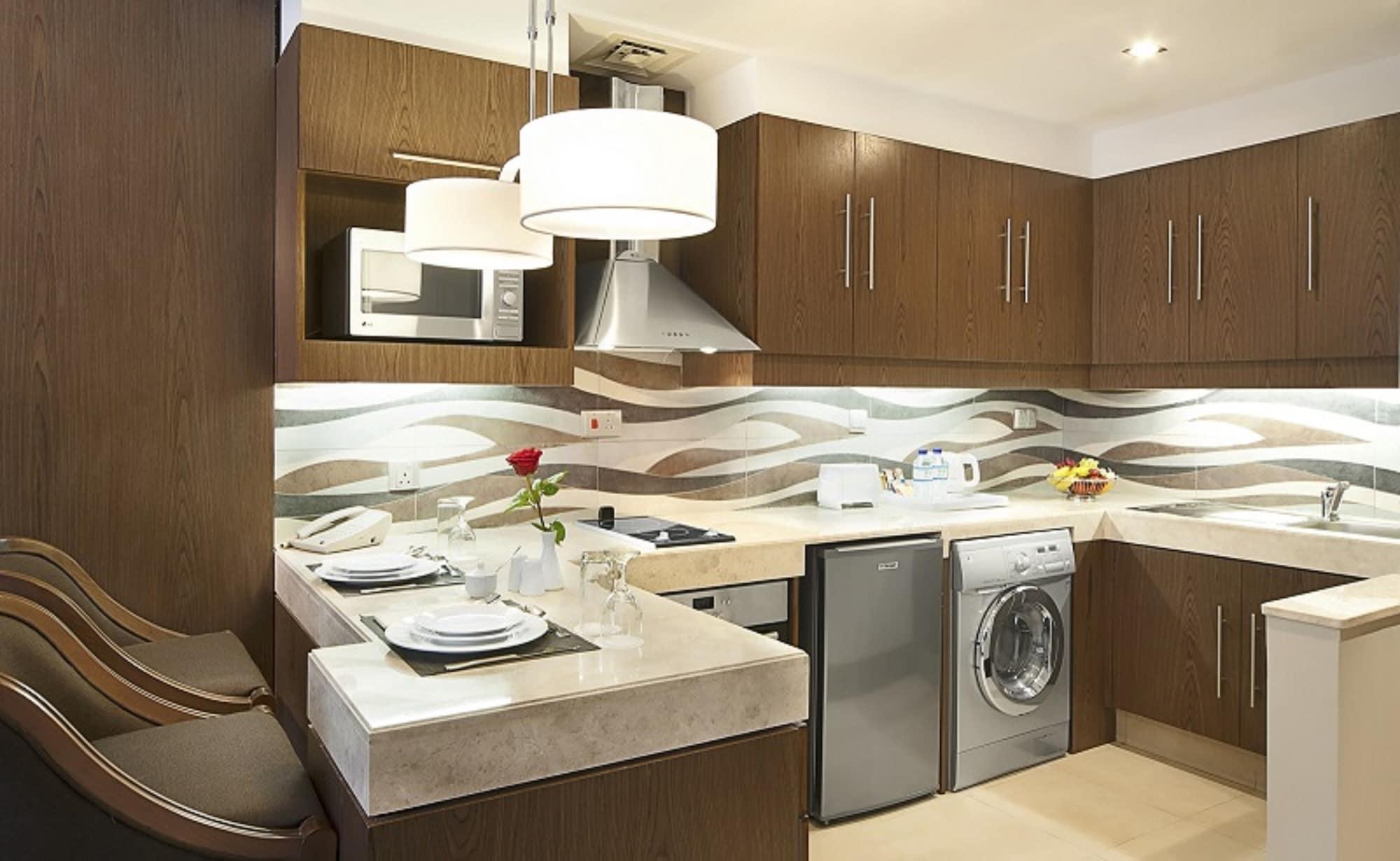 Oaks Liwa Executive Suites Abou Dabi Chambre photo